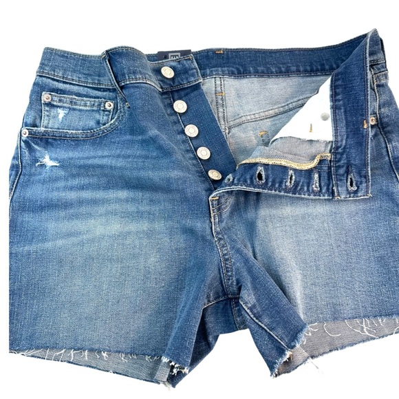 Gap Women’s 4" High Rise Button-Fly Denim Shorts Size: 31/12 Regular NWT. - Picture 5 of 15